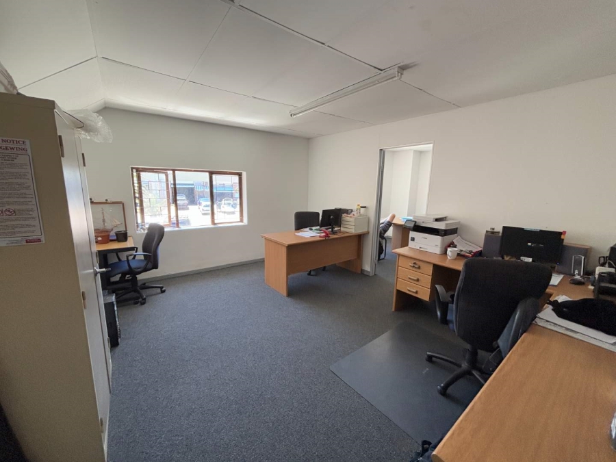 To Let commercial Property for Rent in Montague Gardens Western Cape